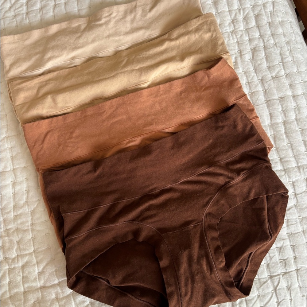 Set of 4 Neutral Tone Evry Seamless Underwear